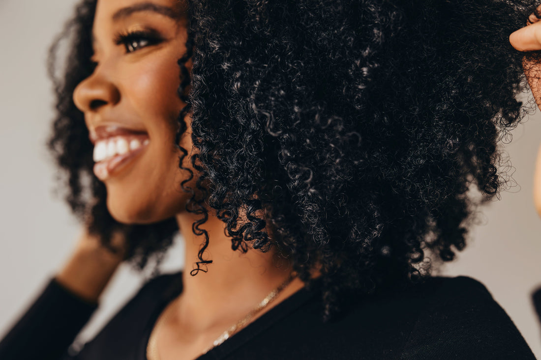 11 Tips to Increase or Balance Hair Moisture